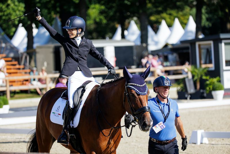 A Sara Morganti il FEI Gold Badge of Honour