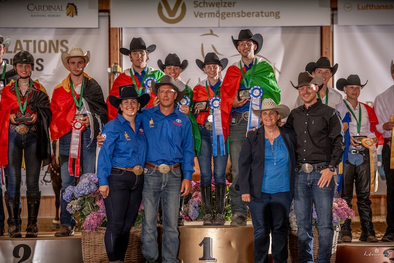 Campionati del Mondo di Reining: il Team Italia Young Reiners è medaglia d'oro a Givrins