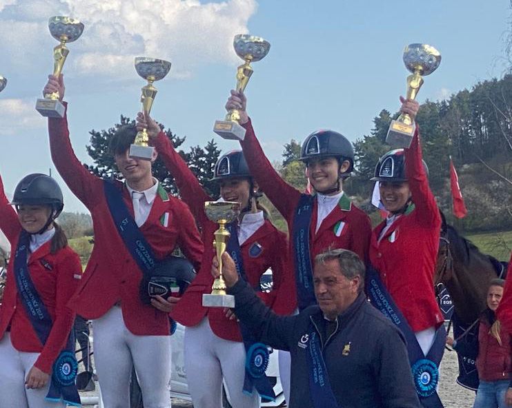 CSIO giovanile di Zduchovice: la Coppa Junior parla italiano. Terzi i Children