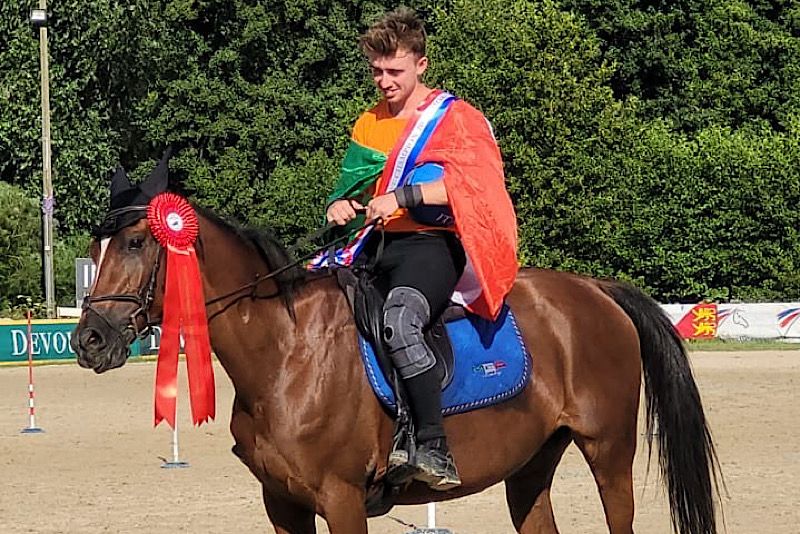 Campionati del Mondo a coppie Mounted Games: Luca Russo è secondo