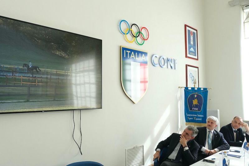 Foto conferenza 3 2