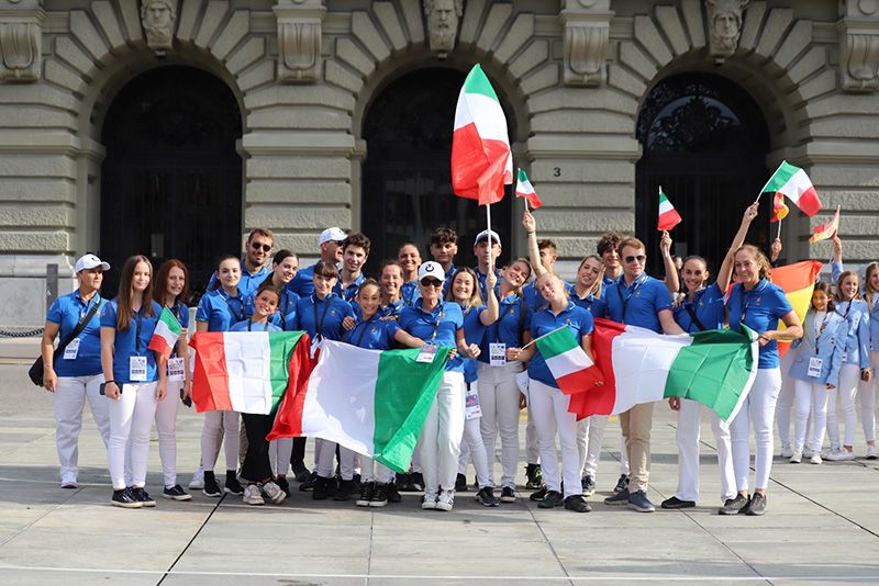 A Berna i Mondiali Senior e gli Europei Junior-Young Vaulters di volteggio. Quindici i volteggiatori azzurri in gara