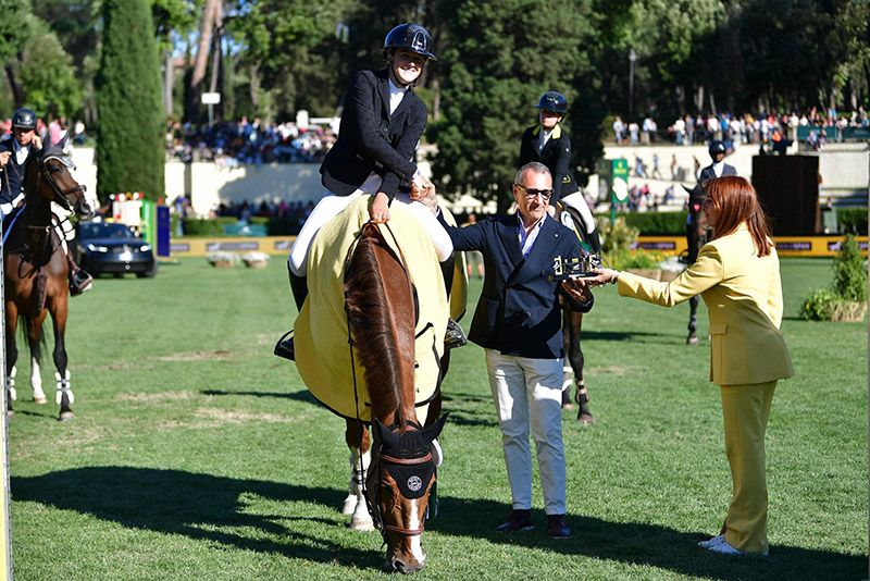 Martina Ferrari firma il GP Under 25 a Piazza di Siena
