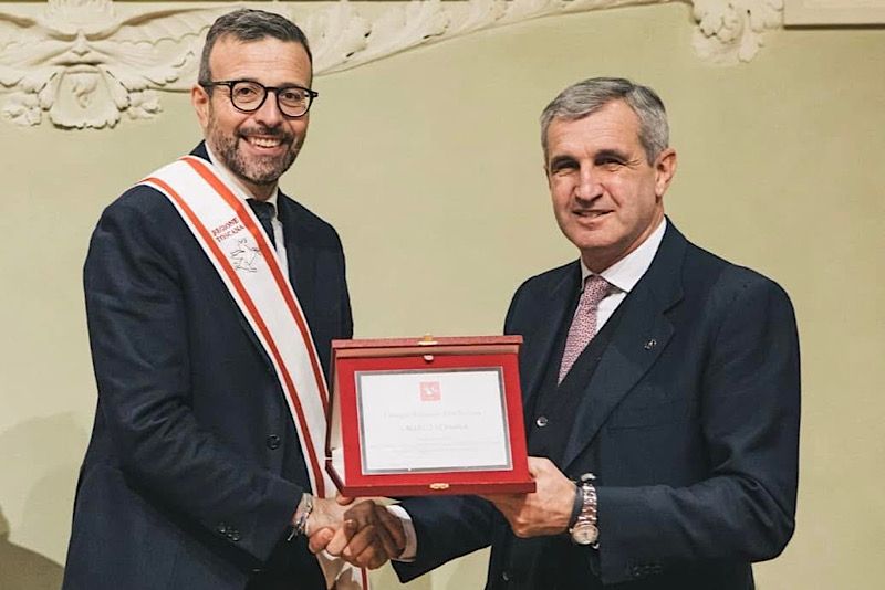 Il Presidente FISE Marco Di Paola premiato dal Consiglio Regionale della Toscana per l’organizzazione delle Ponyadi 