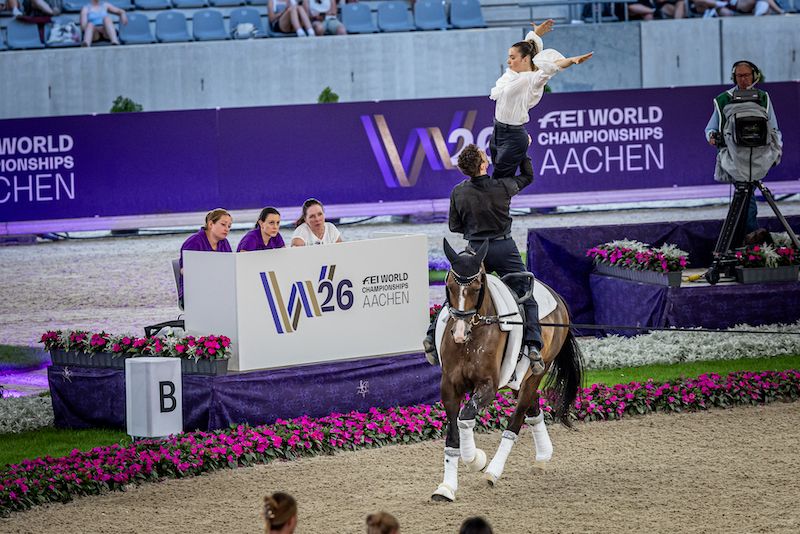 Aachen 2026: Volteggio. Greggio e Zanella stupiscono nel Pas de Deux. Secondi dopo il 1° round