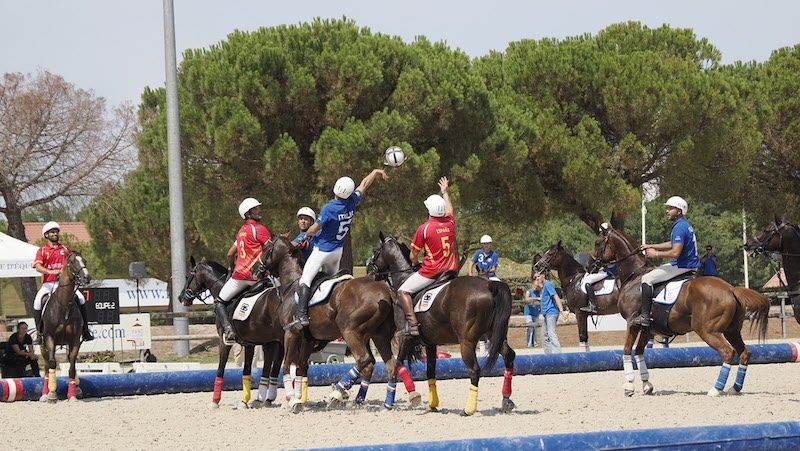 Horseball. Italia U21 Campione d’Europa. Storico argento per il Team Pro Elite