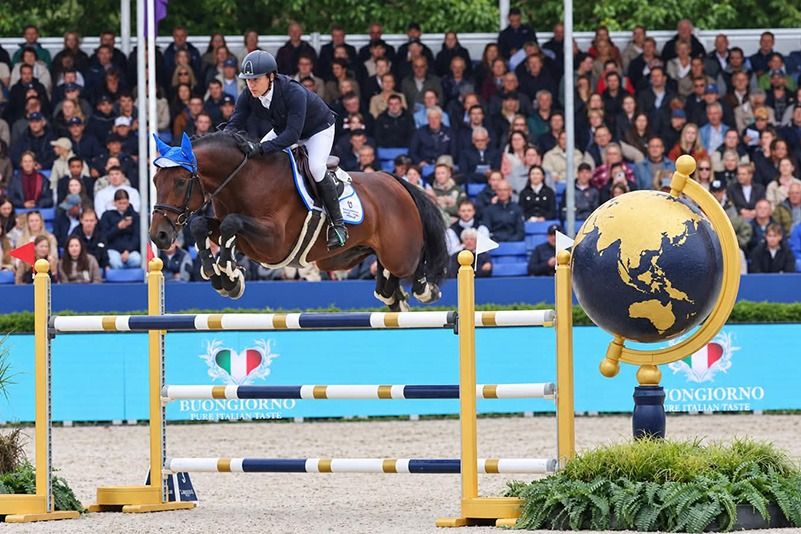 Salto ostacoli: Cavalli Giovani. Ai Mondiali di Lanaken 2026 due binomi italiani nelle ‘top ten’