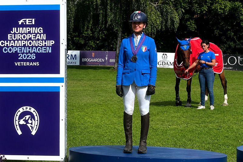 Salto ostacoli: Rossella Olgiati medaglia d’argento individuale agli Europei Veterans