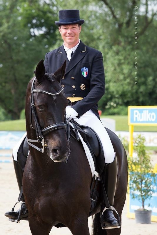 A Stefano Blasi medaglia d’oro per successi sportivi