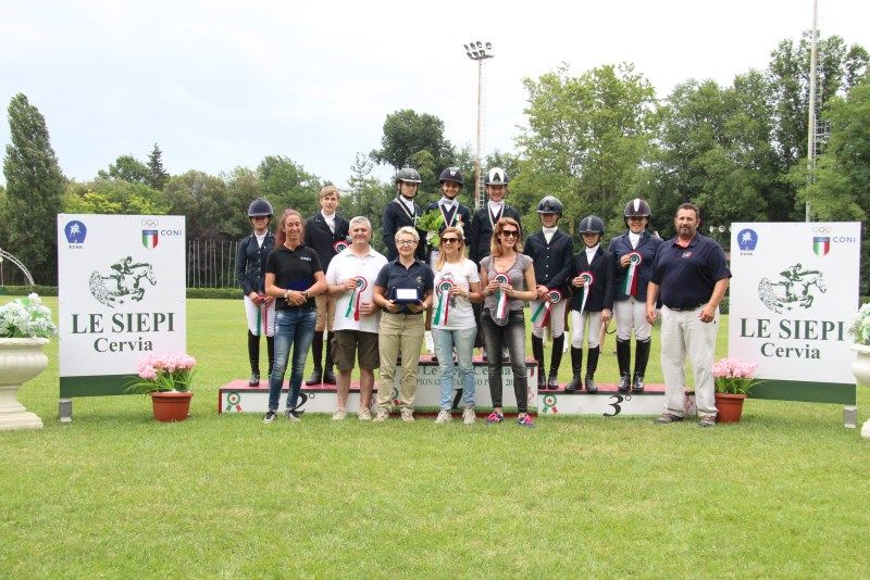 Tutte rosa le medaglie dei Campionati Italiani Dressage Pony