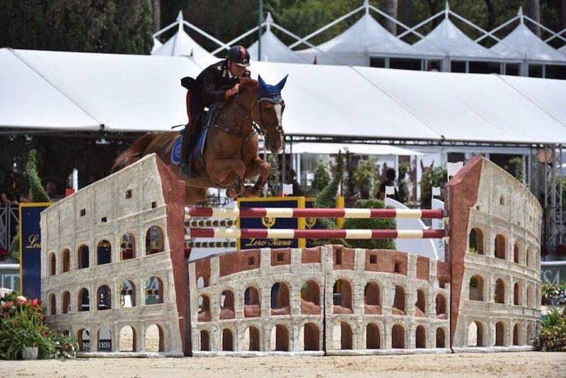Piazza di Siena: Inno per Chimirri nella seconda giornata