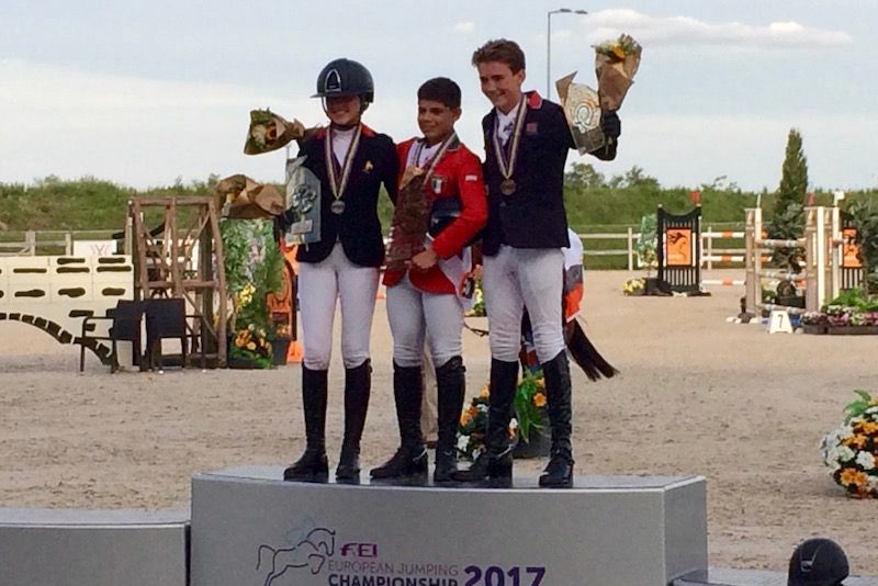 Riconoscimenti ai giovani cavalieri protagonisti a Samorin