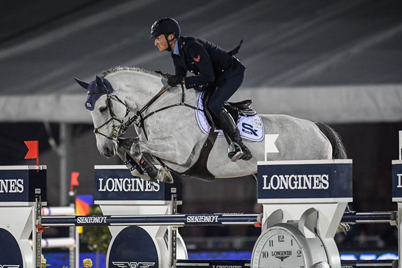De Luca detta legge a St Moritz