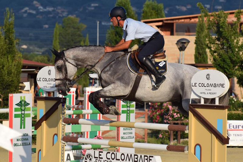 Ben 42 amazzoni e cavalieri in trasferta all’estero questo fine settimana