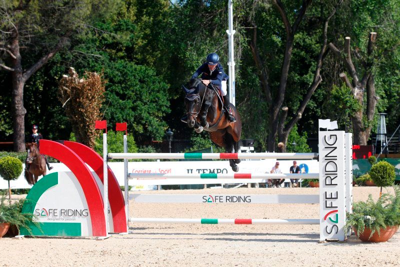 CSIO Roma – Piazza di Siena, suona l’Inno di Mameli per Moyersoen