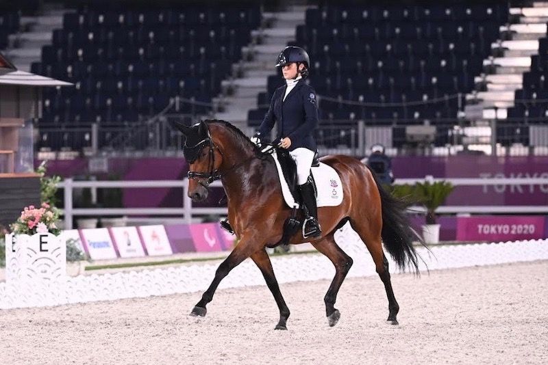 Tokyo 2020: esordio con il sorriso per Federica Sileoni e Burberry