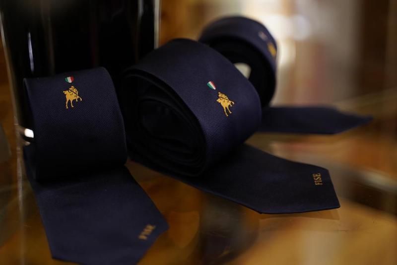 La sartoria Battistoni firma la cravatta ufficiale della FISE