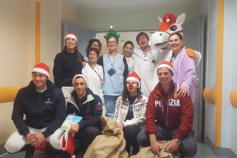 Natale con la FISE: 400 doni per i bimbi del Niguarda
