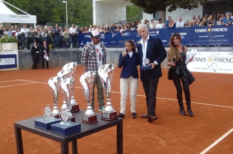 Tennis & Friends: Malagò premia Francesca Salvadè