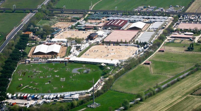 Ad Arezzo finali circuito MiPAAF cavalli giovani. Ben 430 i saltatori italiani in gara
