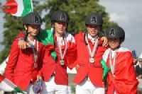 Camp Europei Children Salto Ostacoli Jardy